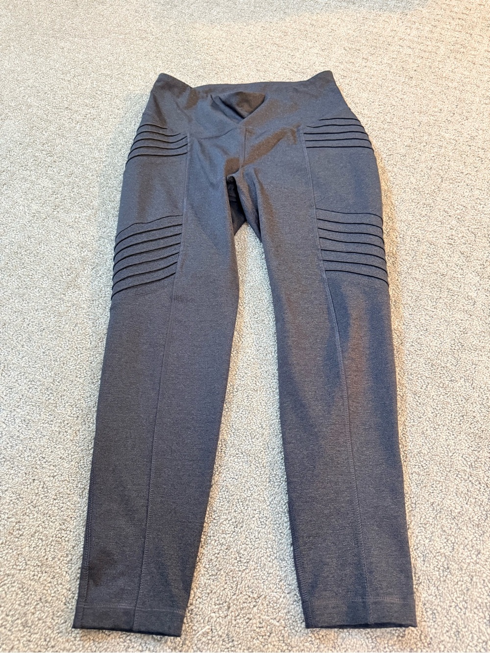 Old Navy High-Rise Textured Panel Leggings - Charcoal